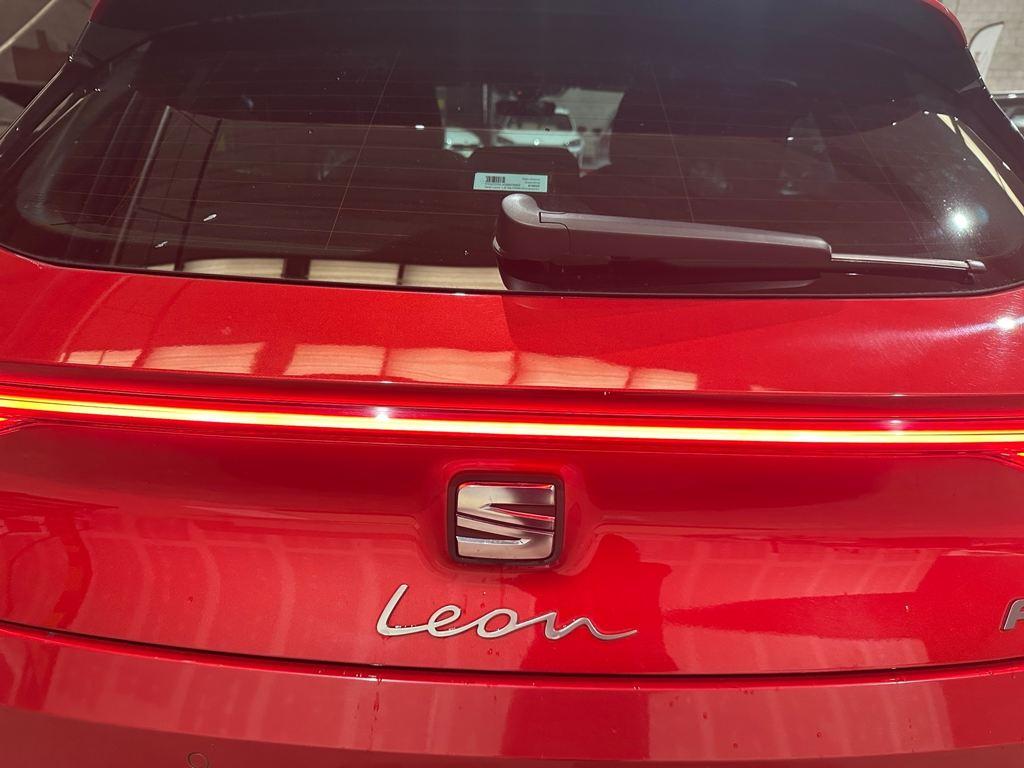 SEAT León 1.5 TSI S&S FR 25 Aniversario 85 kW (116 CV) - 15