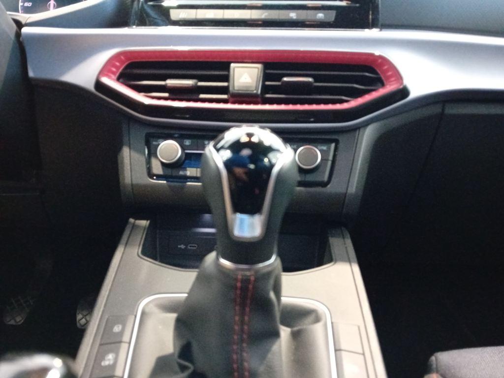 SEAT Ibiza 1.0 TSI FR XM 85 kW (115 CV) - 18