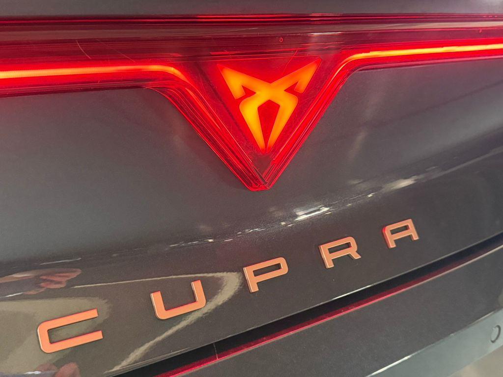 CUPRA León 1.5 eTSI DSG 110 kW (150 CV) - 12