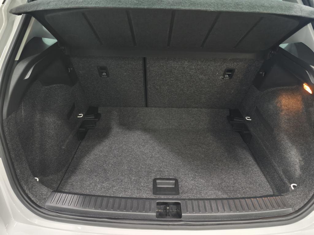 SEAT Arona 1.0 TSI Style Special Edition DSG 85 kW (115 CV) - 6