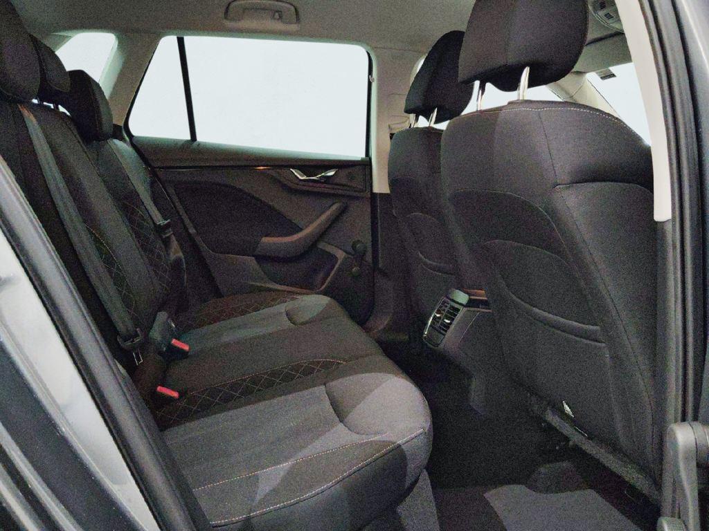 Skoda Kamiq 1.0 TSI Ambition 81 kW (110 CV) - 5