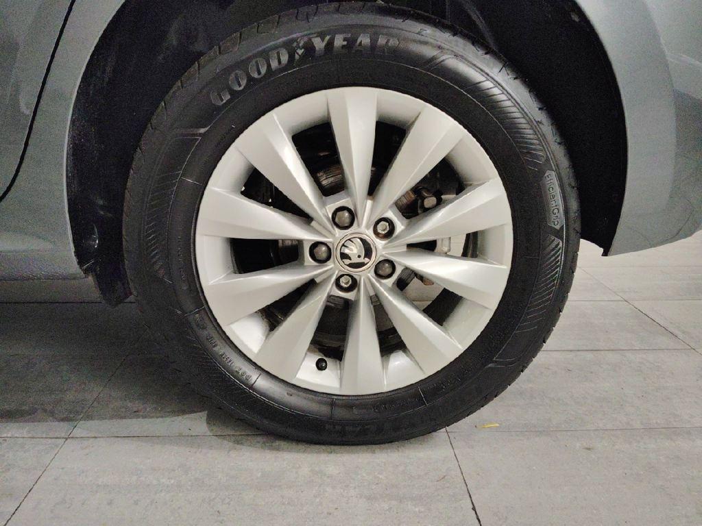 Skoda Kamiq 1.0 TSI Ambition 81 kW (110 CV) - 7