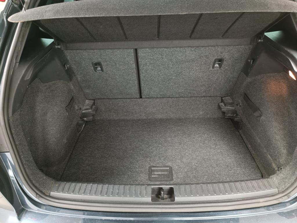 SEAT Arona 1.0 TSI S&S FR 81 kW (110 CV) - 6