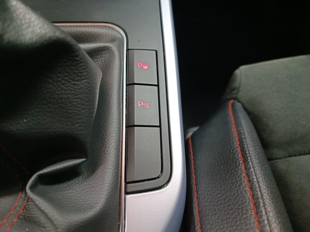 SEAT Arona 1.0 TSI S&S FR 81 kW (110 CV) - 13