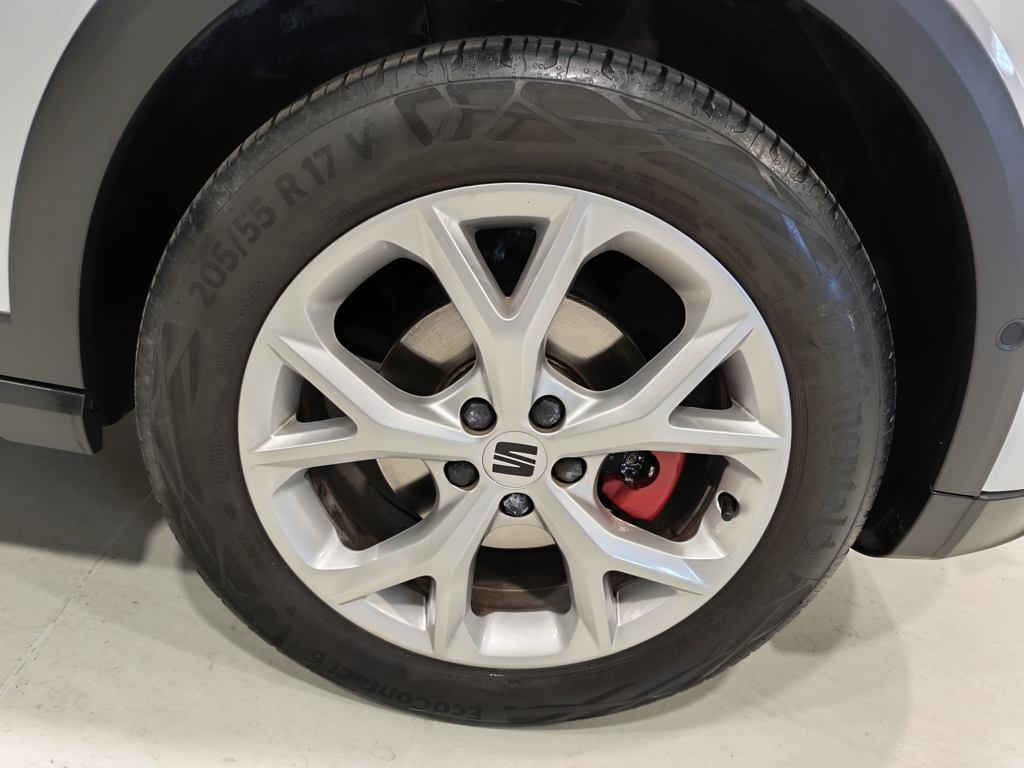 SEAT Arona 1.5 TSI S&S FR XL DSG 110 kW (150 CV) - 7