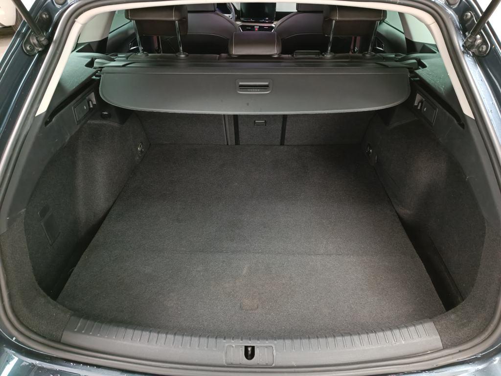 SEAT León ST 1.4 e-Hybrid S&S Xcellence Go XL DSG 150 kW (204 CV) - 6