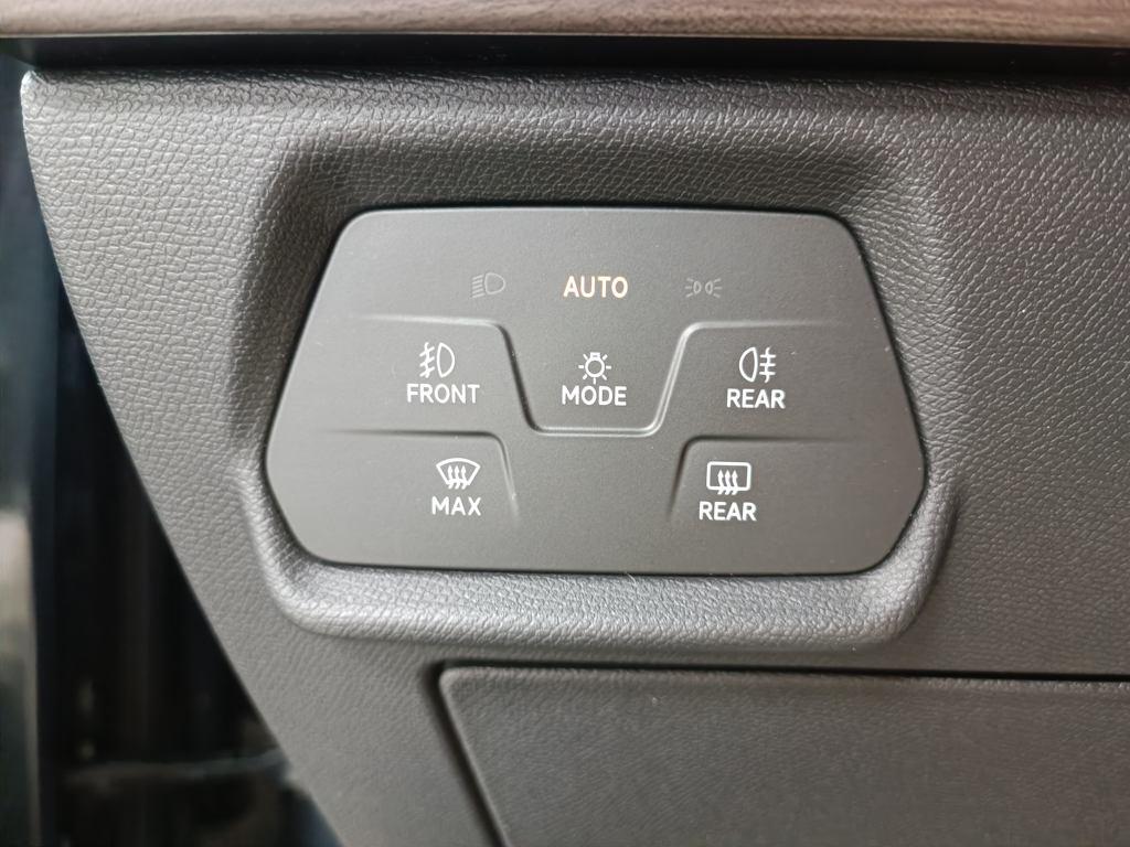 SEAT León ST 1.4 e-Hybrid S&S Xcellence Go XL DSG 150 kW (204 CV) - 8