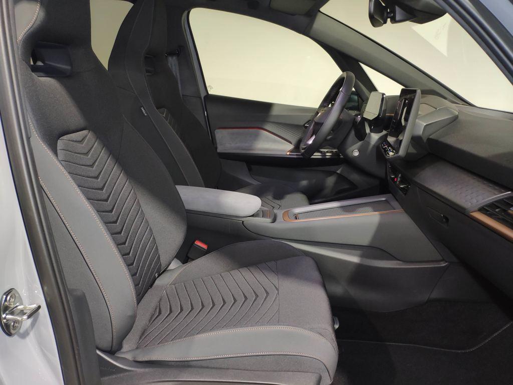 CUPRA Born 59kWh E-Boost Pack 170 kW (231 CV) - 4