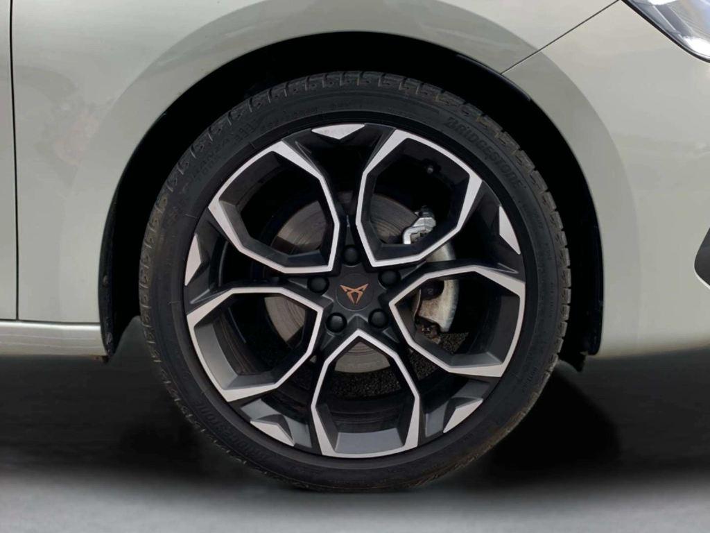 CUPRA Leon Sportstourer 1.5 eTSI DSG 110 kW (150 CV) - 7