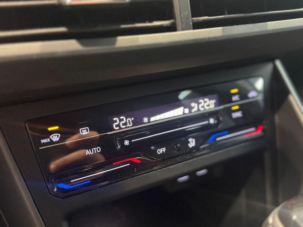 Volkswagen Taigo R-Line 1.5 TSI 110 kW (150 CV) DSG - 15