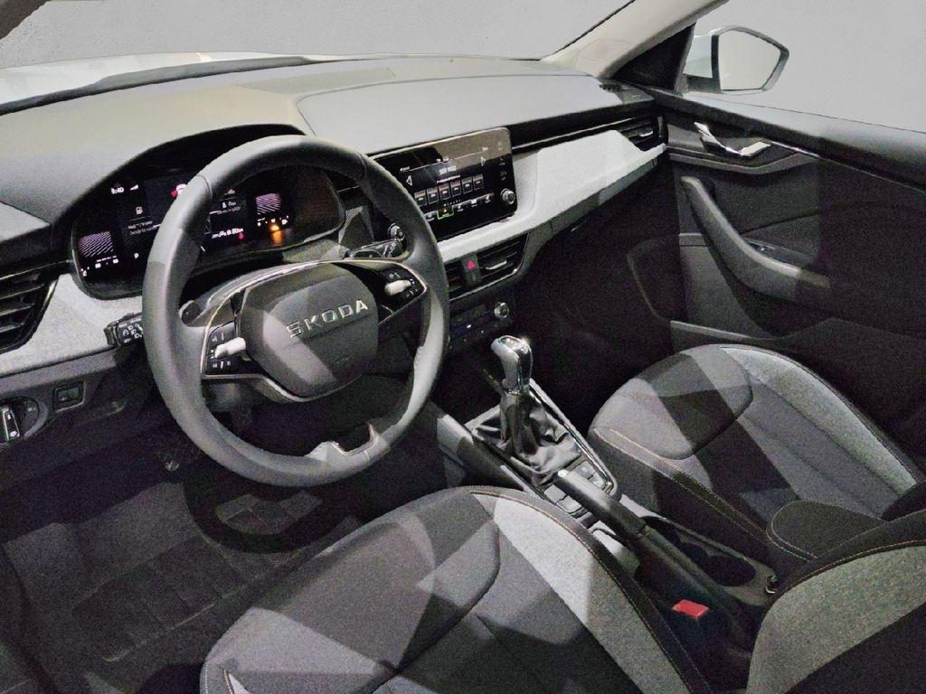 Skoda Kamiq 1.0 TSI Selection DSG 85 kW (115 CV) - 18