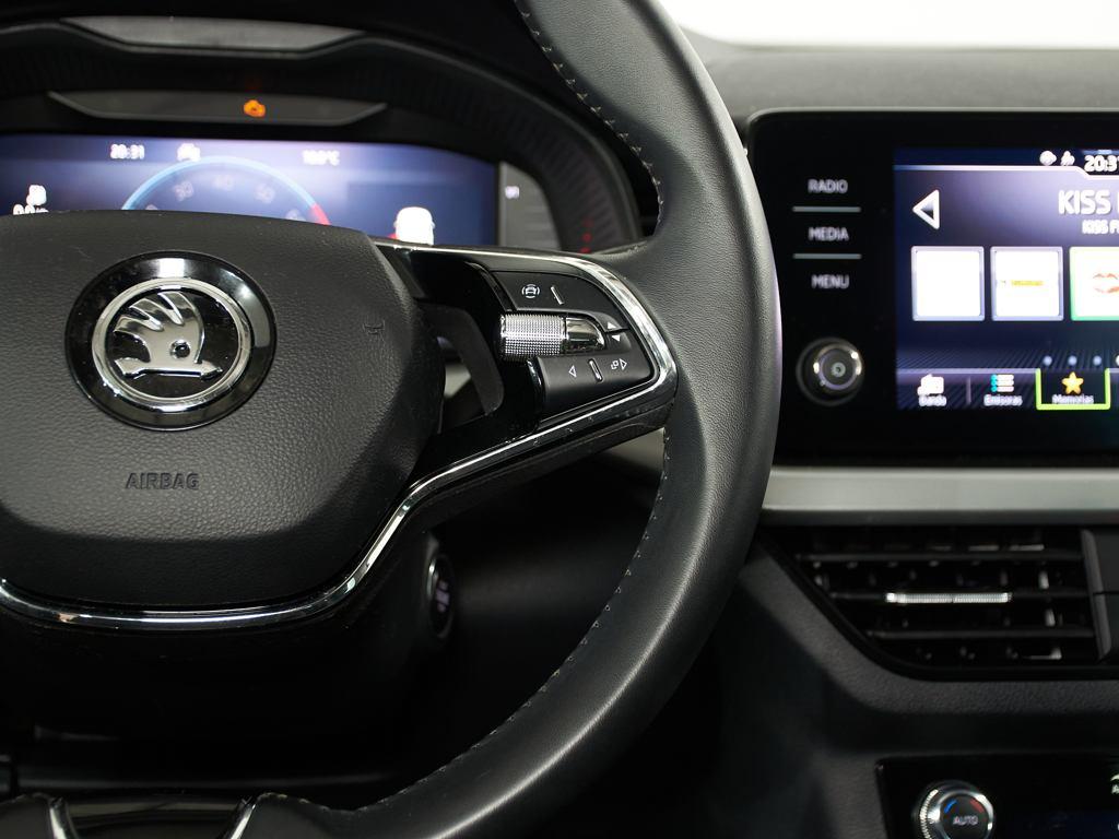 Skoda Kamiq 1.0 TSI Ambition 70 kW (95 CV) - 9