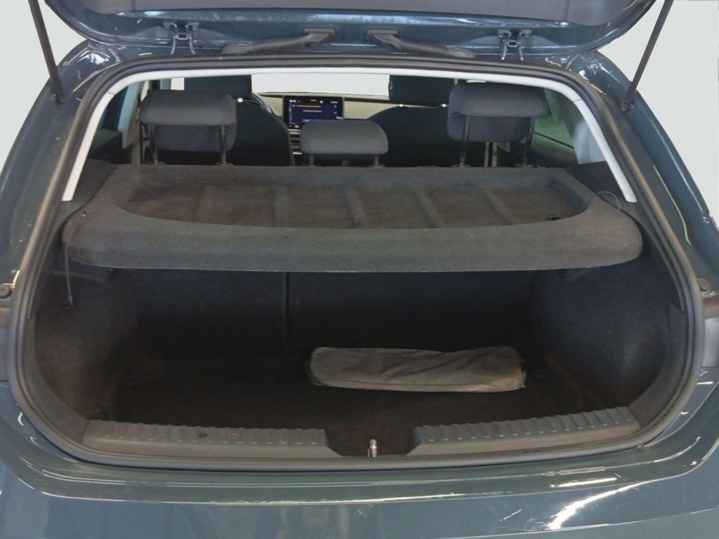 SEAT León 1.5 eTSI Style 25 Aniversario DSG 85 kW (116 CV) - 6