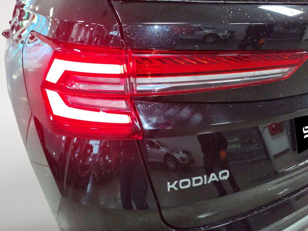 Skoda Kodiaq 1.5 TSI m-HEV Selection DSG 110 kW (150 CV) - 8