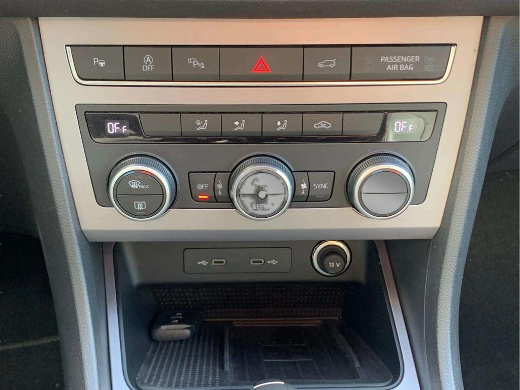 SEAT Ateca 1.5 TSI S&S FR Special Edition DSG 110 kW (150 CV) - 13