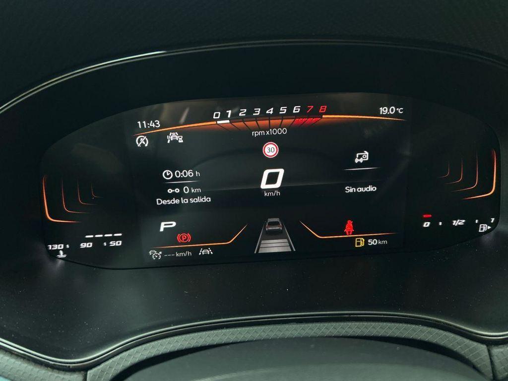 SEAT Arona 1.0 TSI S&S Xperience XM DSG 85 kW (115 CV) - 11