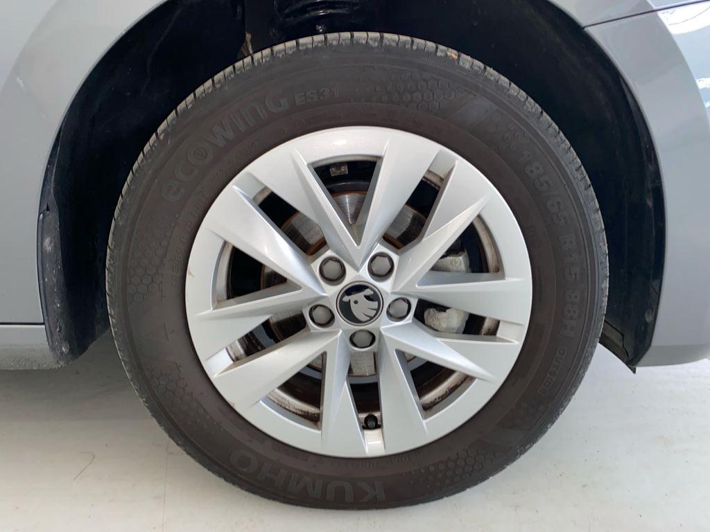 Skoda Fabia 1.0 TSI Selection 70 kW (95 CV) - 7