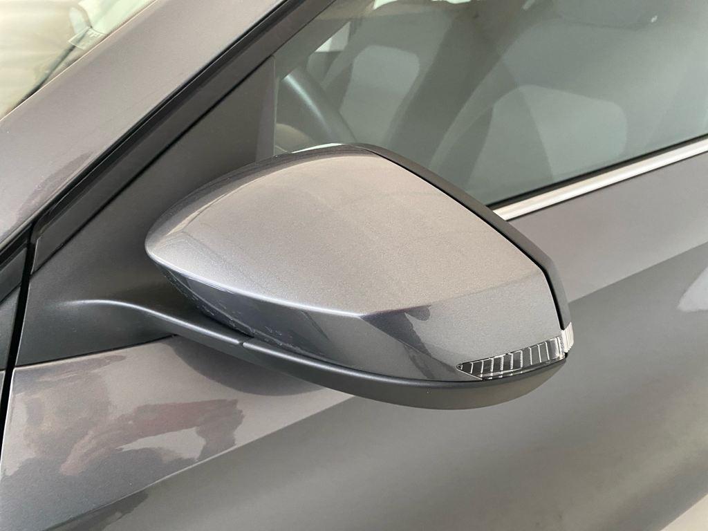 Skoda Fabia 1.0 TSI Selection 70 kW (95 CV) - 10