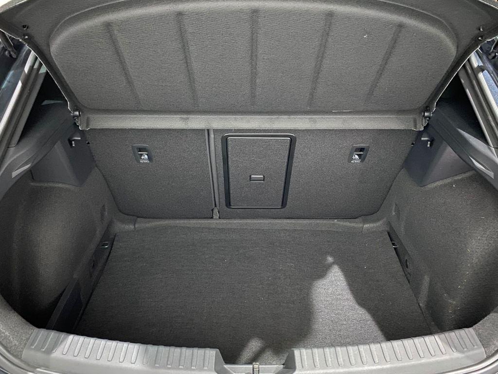 SEAT León 1.5 TSI S&S FR 25 Aniversario 85 kW (116 CV) - 6