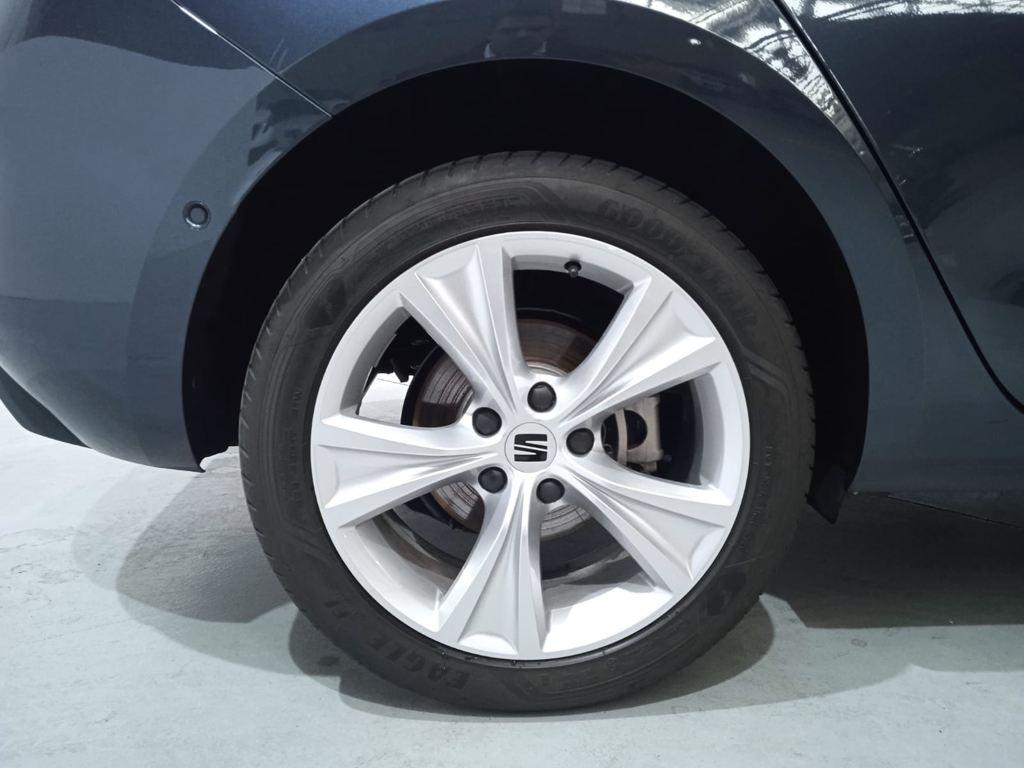 SEAT León 1.5 TSI S&S FR 25 Aniversario 85 kW (116 CV) - 7