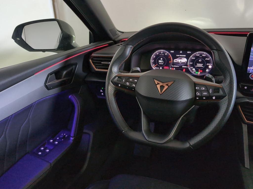 CUPRA Leon Sportstourer 1.5 eTSI DSG 110 kW (150 CV) - 9