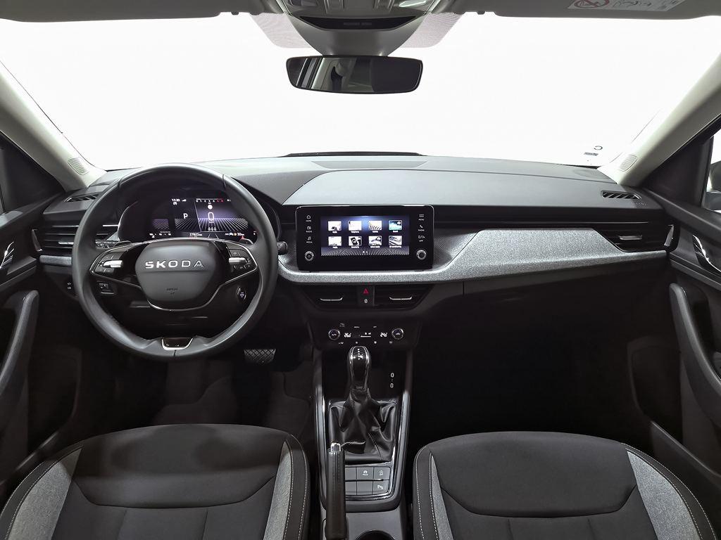 Skoda Kamiq 1.0 TSI Selection DSG 85 kW (115 CV) - 3