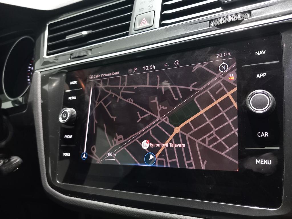 Volkswagen Tiguan Life 2.0 TDI 110 kW (150 CV) DSG - 12