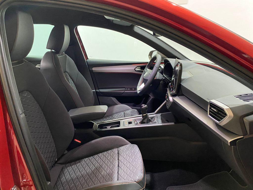SEAT León 1.5 TSI S&S FR 25 Aniversario 85 kW (116 CV) - 4
