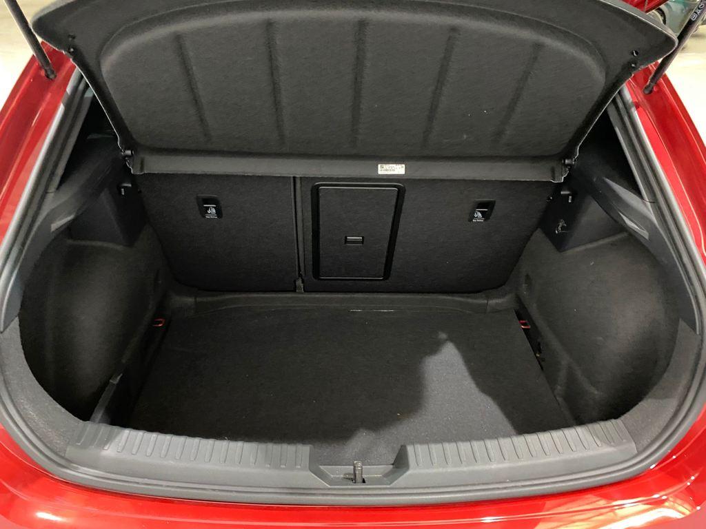 SEAT León 1.5 TSI S&S FR 25 Aniversario 85 kW (116 CV) - 6