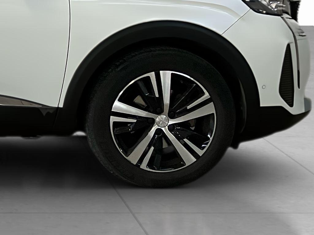 Peugeot 3008 PureTech 130 S&S GT 96 kW (130 CV) - 7