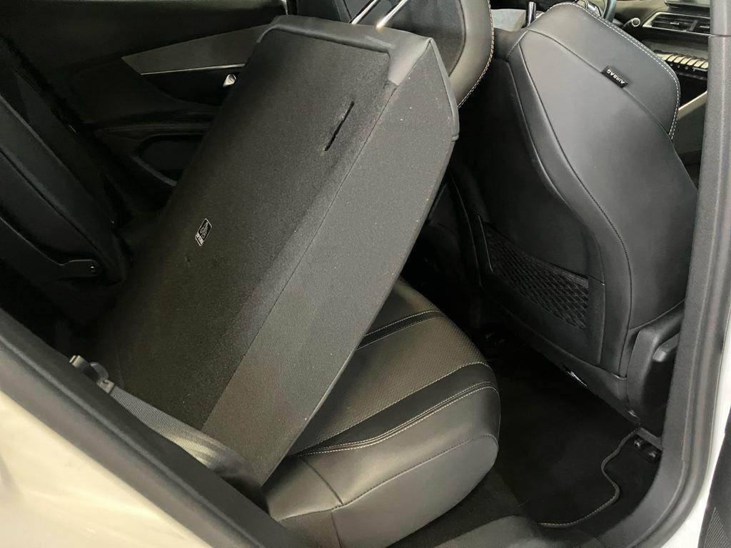 Peugeot 3008 PureTech 130 S&S GT 96 kW (130 CV) - 19