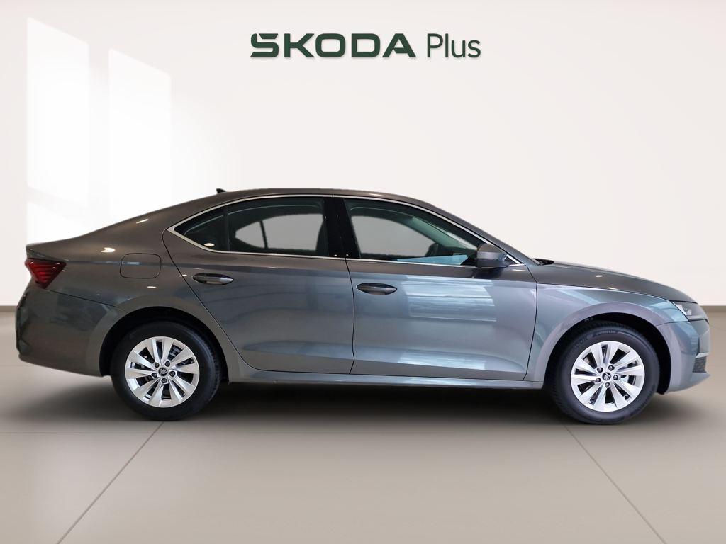 Skoda Octavia 2.0 TDI Selection 85 kW (115 CV) - 2