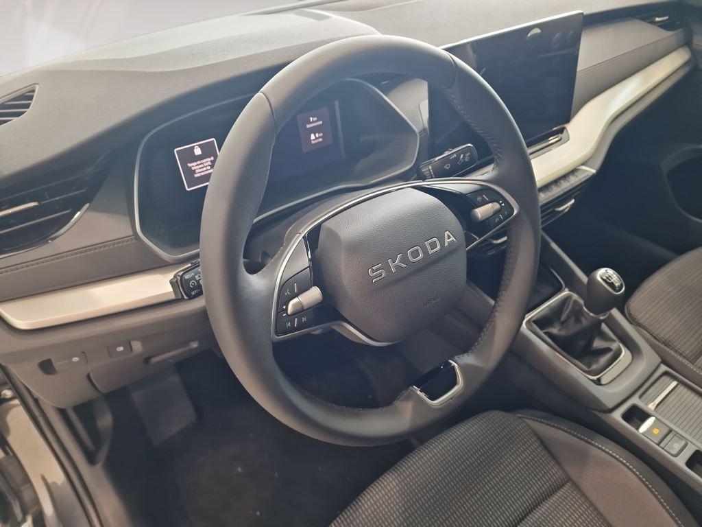 Skoda Octavia 2.0 TDI Selection 85 kW (115 CV) - 8