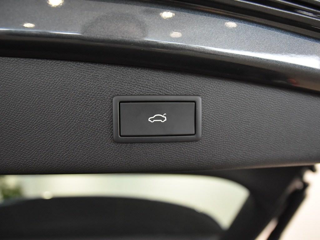 CUPRA Leon Sportstourer 1.5 eTSI DSG 110 kW (150 CV) - 9