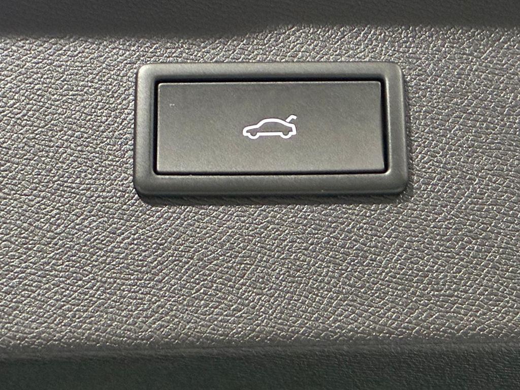 CUPRA Formentor 1.5 eTSI DSG 110 kW (150 CV) - 17