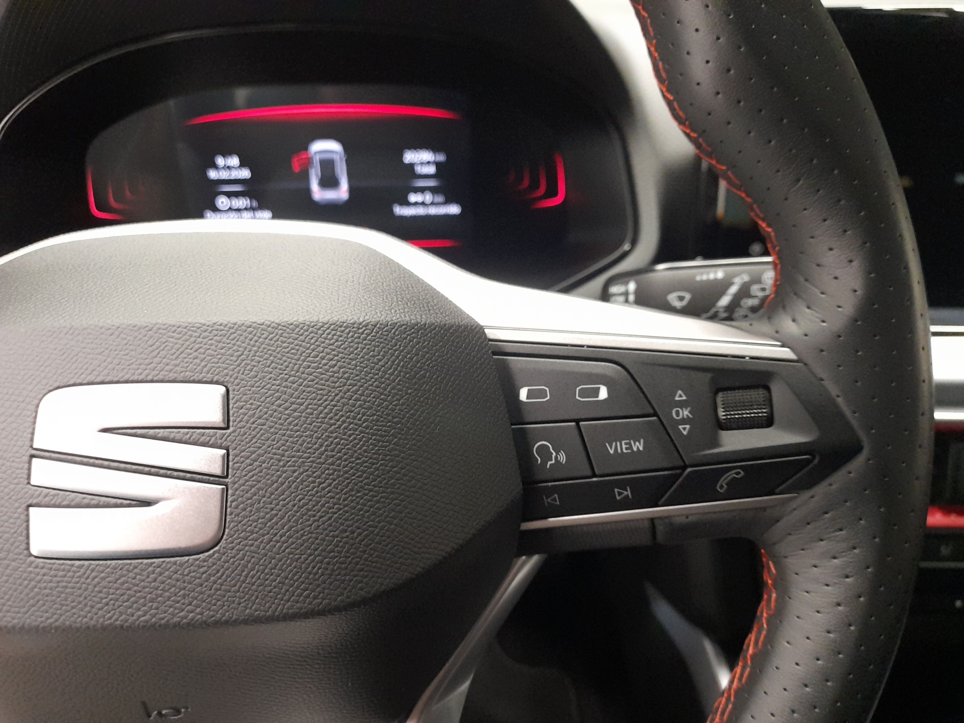 SEAT Arona 1.0 TSI FR XM 85 kW (115 CV) - 9