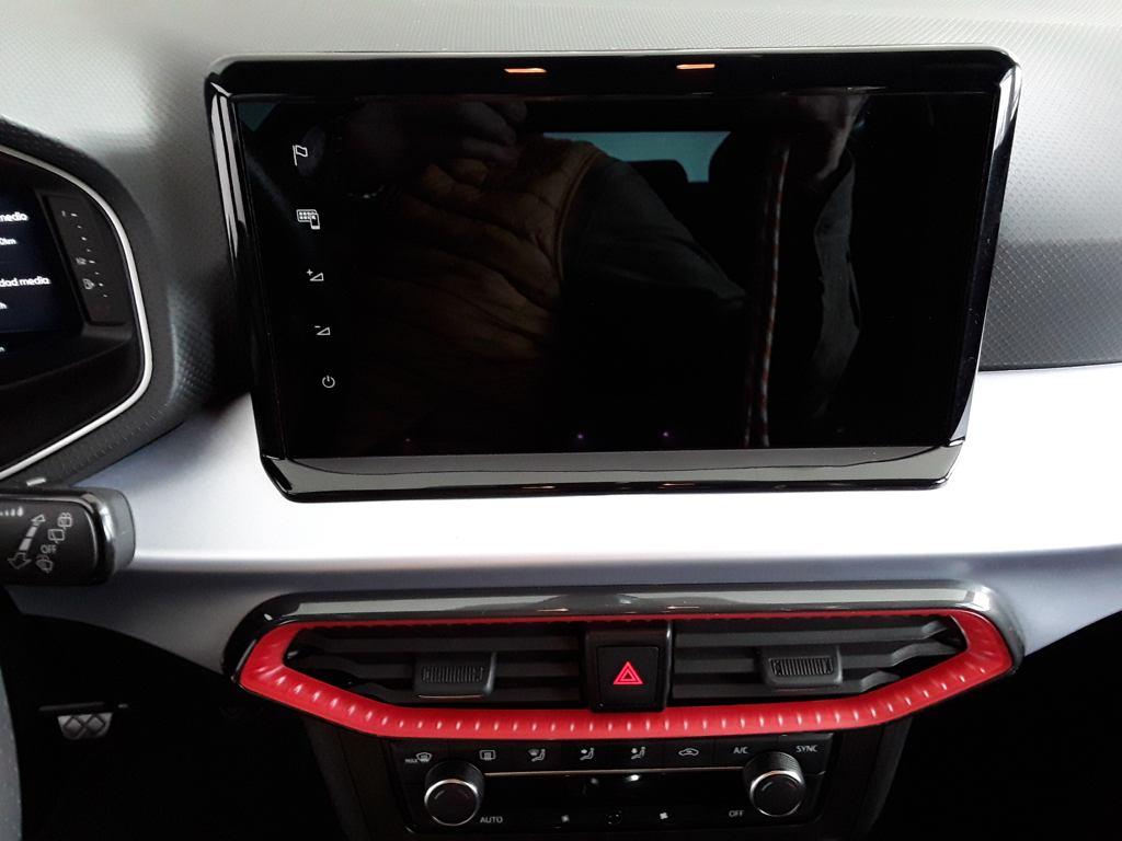 SEAT Arona 1.0 TSI FR Special Edition 85 kW (115 CV) - 10