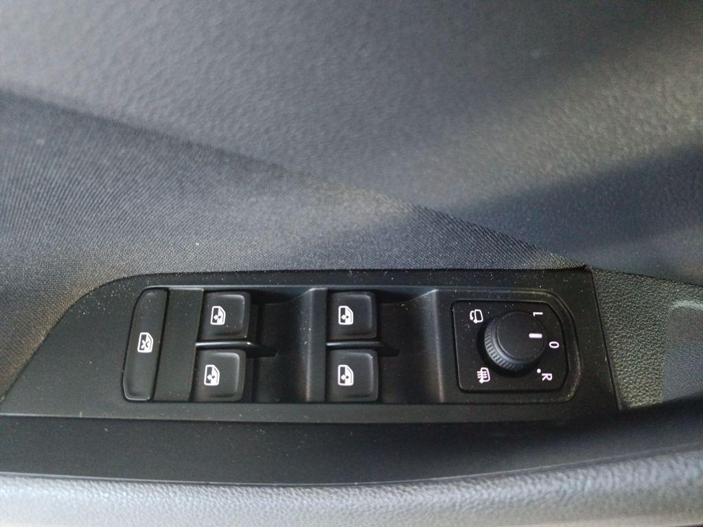 Skoda Kamiq 1.0 TSI Selection 85 kW (115 CV) - 8