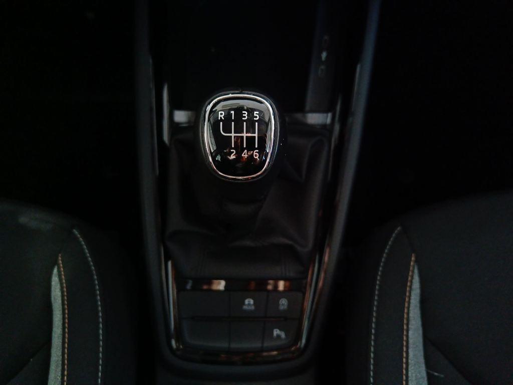 Skoda Kamiq 1.0 TSI Selection 85 kW (115 CV) - 19