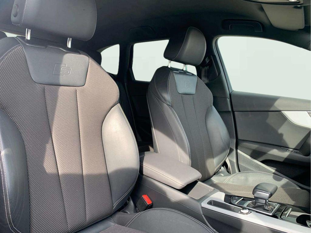 Audi A4 Avant Black line 40 TDI quattro 150 kW (204 CV) S tronic - 16