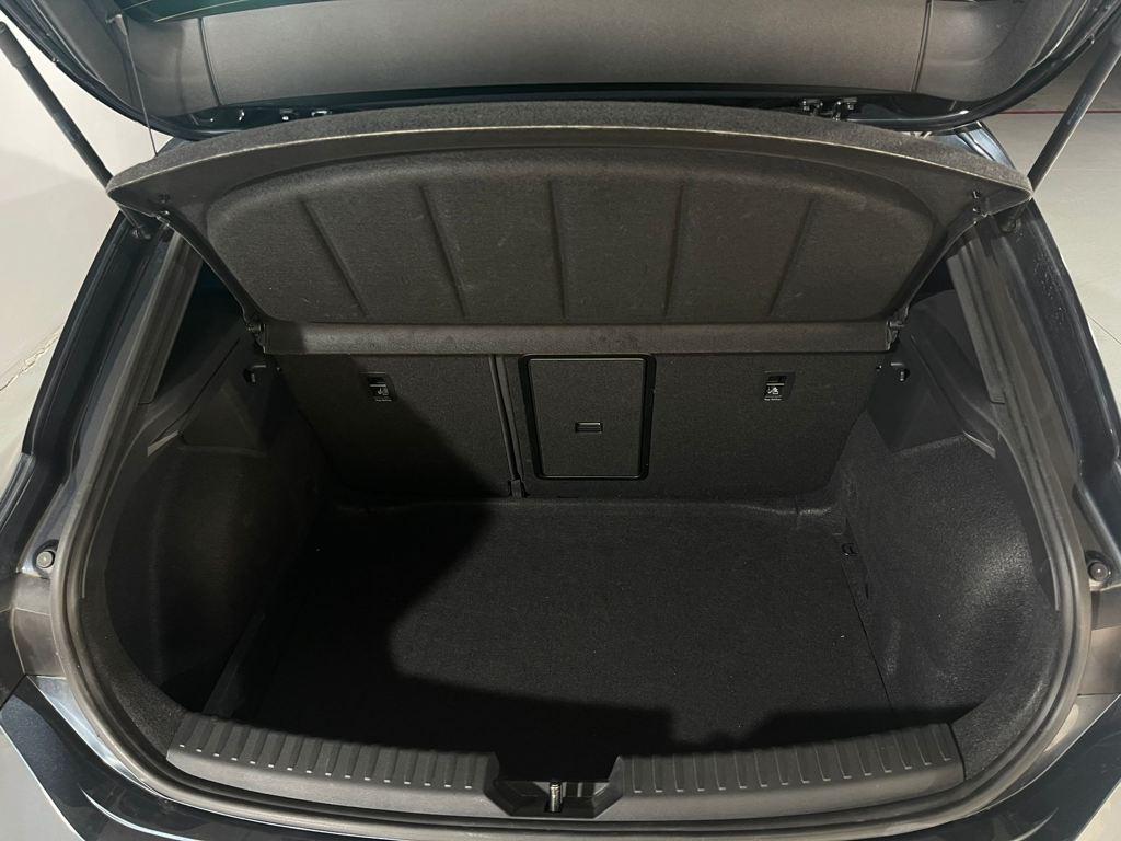 SEAT León 1.5 TSI S&S FR 25 Aniversario 85 kW (116 CV) - 6