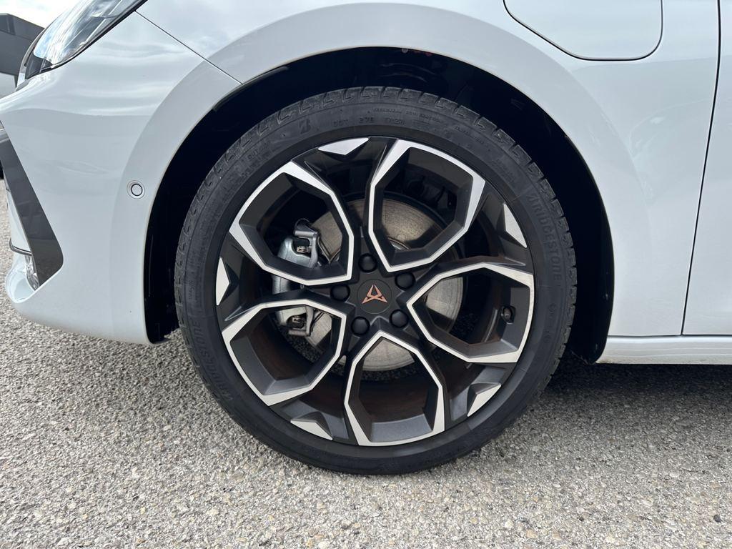 CUPRA Leon Sportstourer 1.5 TSI e-Hybrid DSG 150 kW (204 CV) - 7