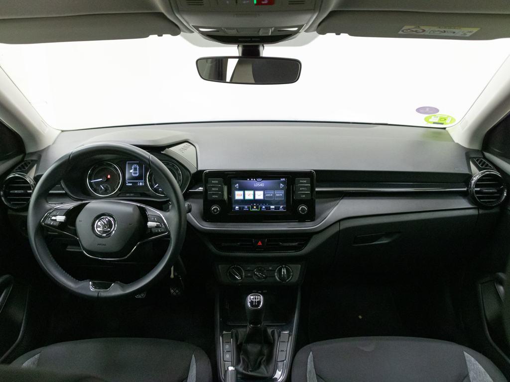 Skoda Fabia 1.0 TSI Active 70 kW (95 CV) - 3