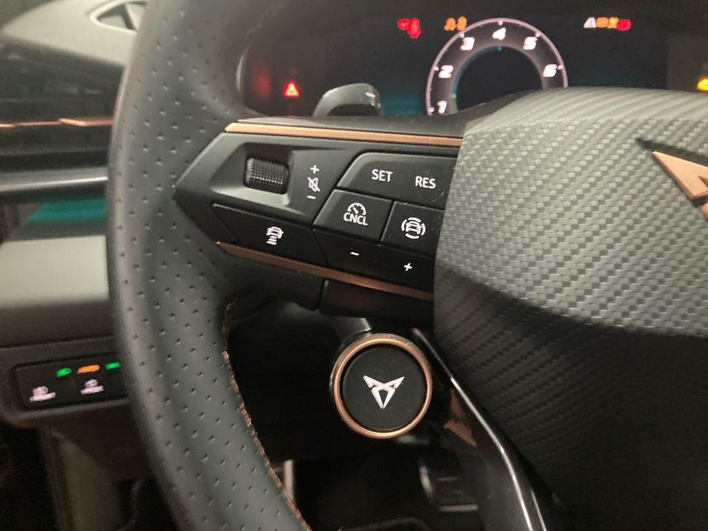 CUPRA Terramar 1.5 TSI e-Hybrid DSG 150 kW (204 CV) - 8