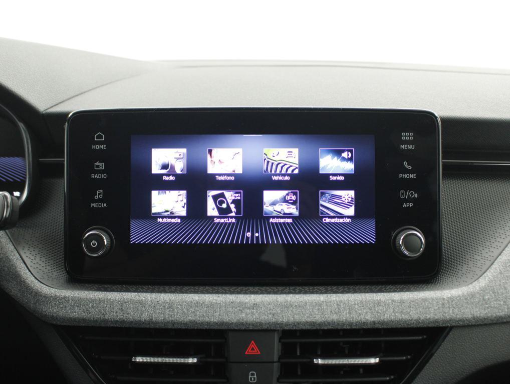 Skoda Kamiq 1.0 TSI Selection DSG 85 kW (115 CV) - 11