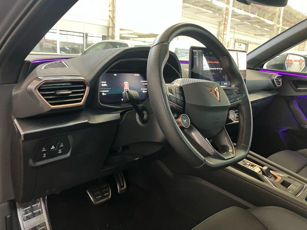 CUPRA Leon Sportstourer 1.5 eTSI DSG 110 kW (150 CV) - 14