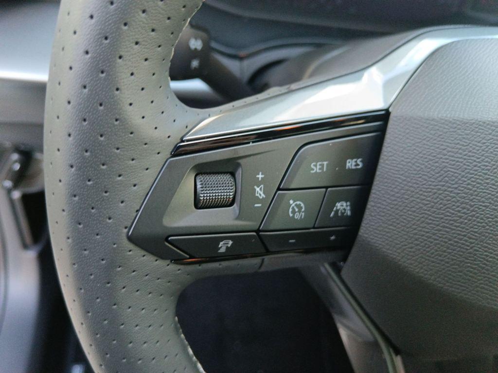 SEAT Ibiza 1.0 TSI S&S FR 85 kW (115 CV) - 8