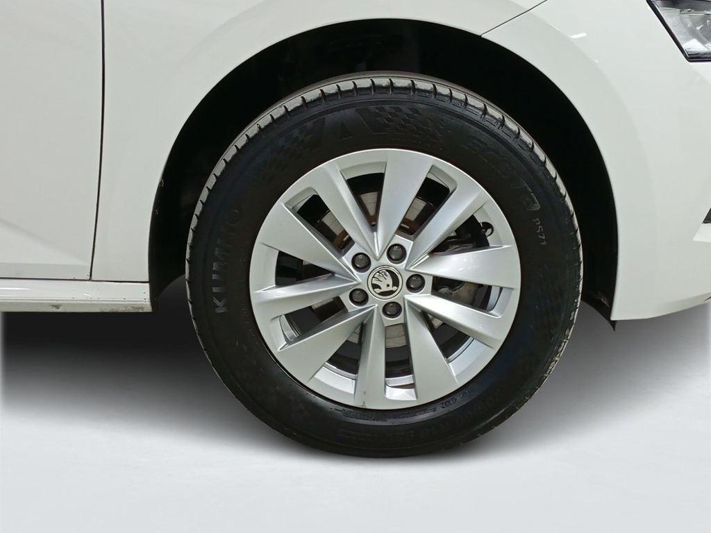 Skoda Kamiq 1.0 TSI Ambition DSG 81 kW (110 CV) - 7