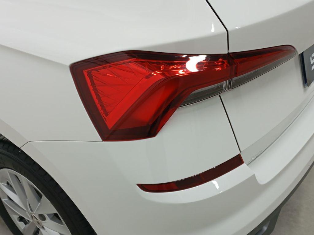 Skoda Kamiq 1.0 TSI Ambition DSG 81 kW (110 CV) - 8