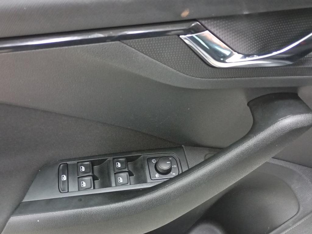 Skoda Kamiq 1.0 TSI Ambition DSG 81 kW (110 CV) - 10